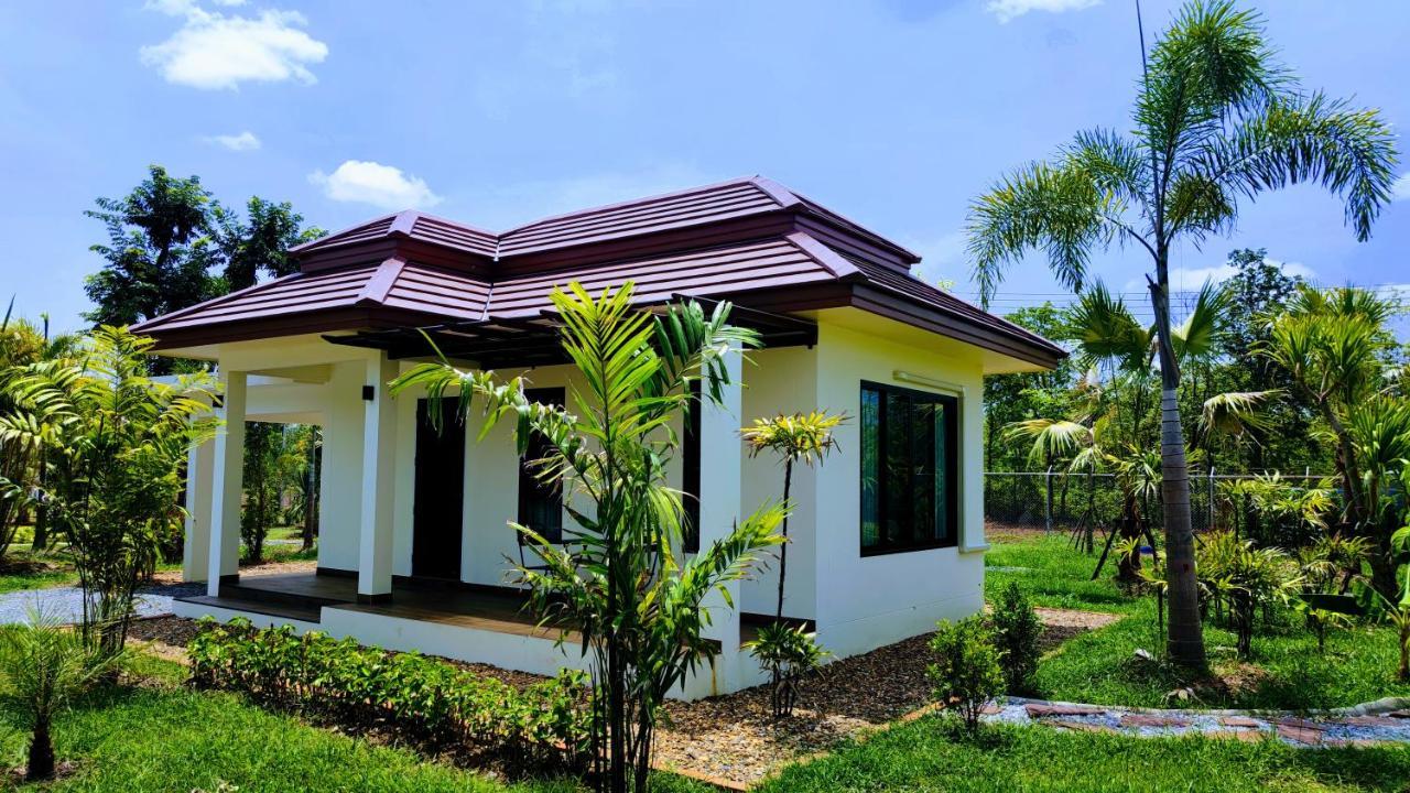 Isan Golf & Adventure Hotel Udon Thani Dış mekan fotoğraf