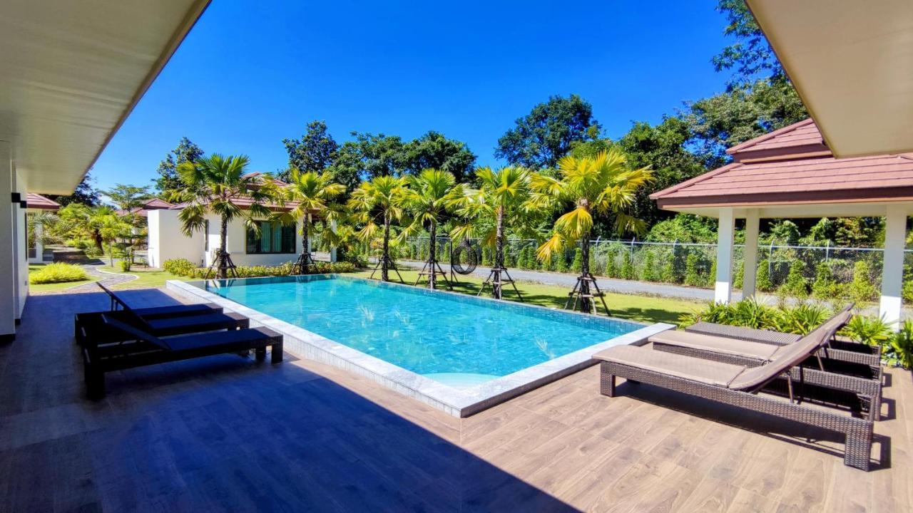 Isan Golf & Adventure Hotel Udon Thani Dış mekan fotoğraf