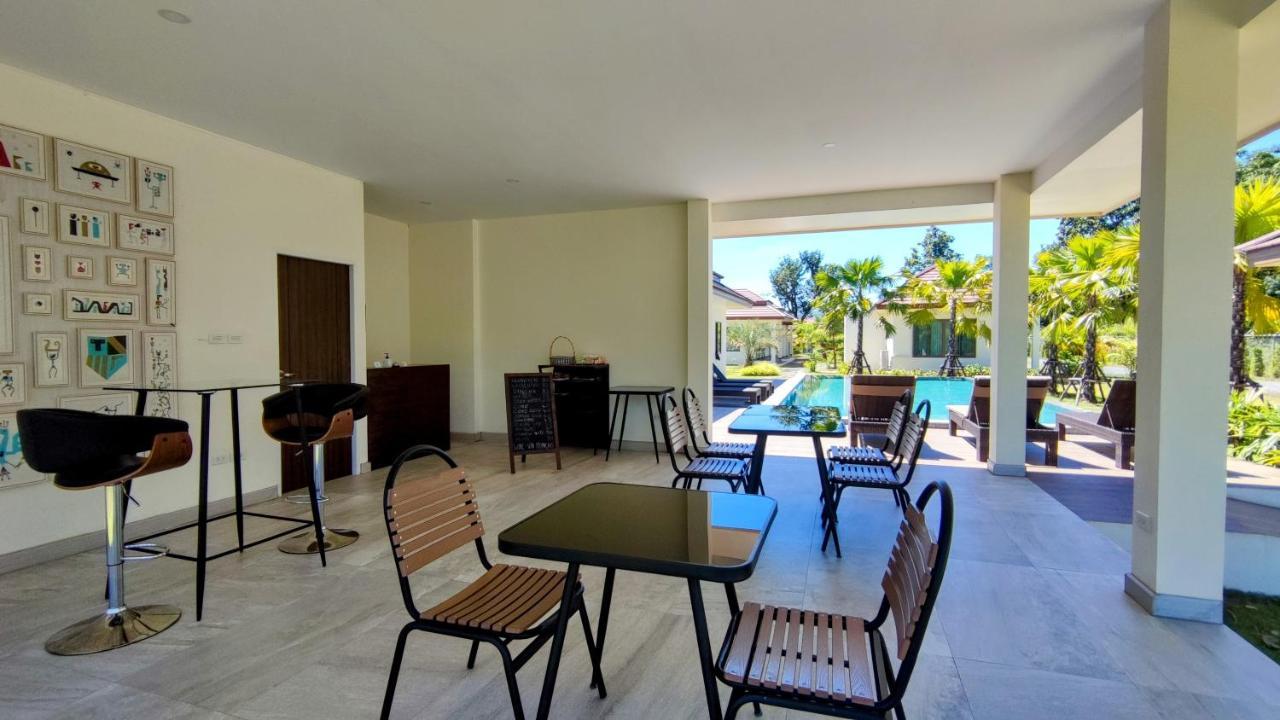 Isan Golf & Adventure Hotel Udon Thani Dış mekan fotoğraf