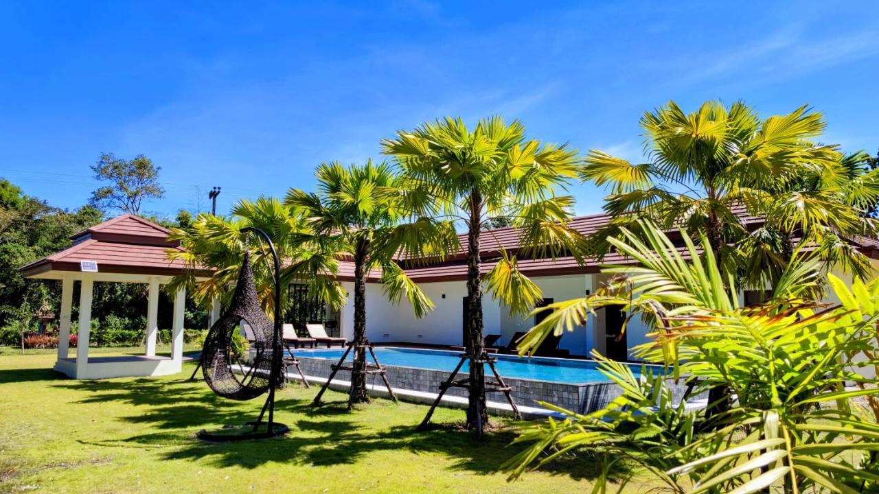 Isan Golf & Adventure Hotel Udon Thani Dış mekan fotoğraf